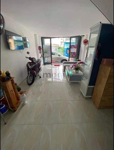 Hình ảnh Nhà 2 Lầu Cần Tìm Chủ , Đường Đặng Văn Bi , Thủ Đức