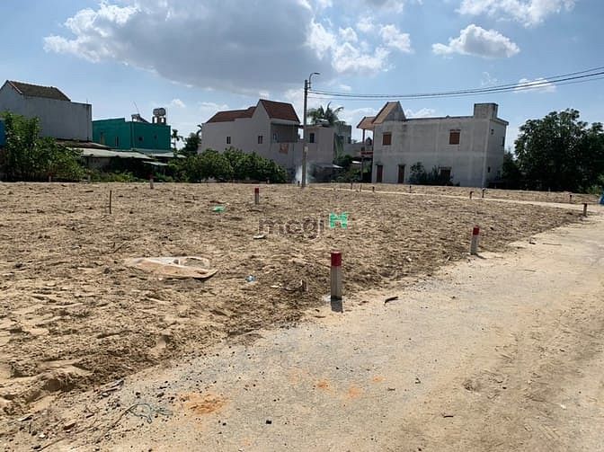 Hình ảnh Lô đất biển Hoà Hải, gần Làng đá non nước, có sổ đỏ cần bán nhanh