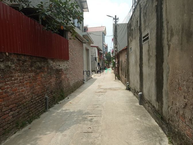 Hình ảnh Ngõ thông, DT 46m2, MT 4m. Giá: 1.38 tỷ.