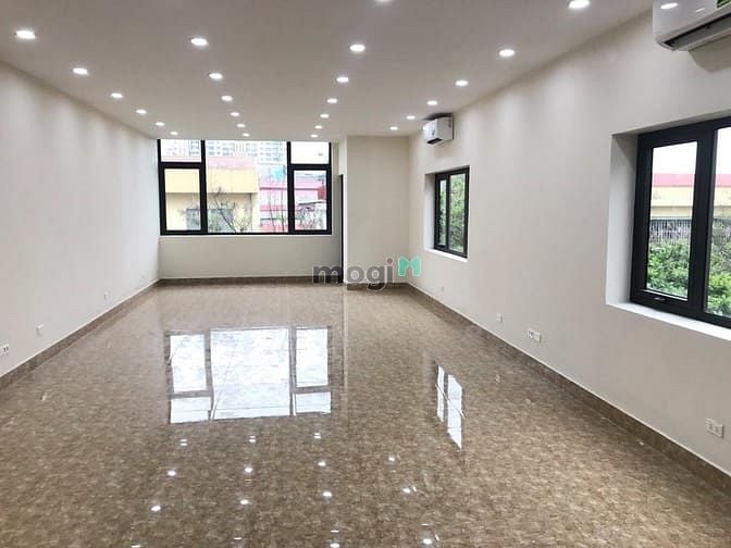 Hình ảnh Cho thuê nhà Phố Trung kính, 80m2x5T, thông sàn, thang máy