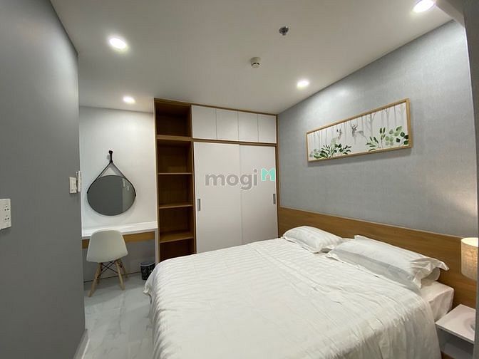 Hình ảnh Đặc biệt đang có 1 suất full nội thất tầng cao view thoáng 86m2 giá 20