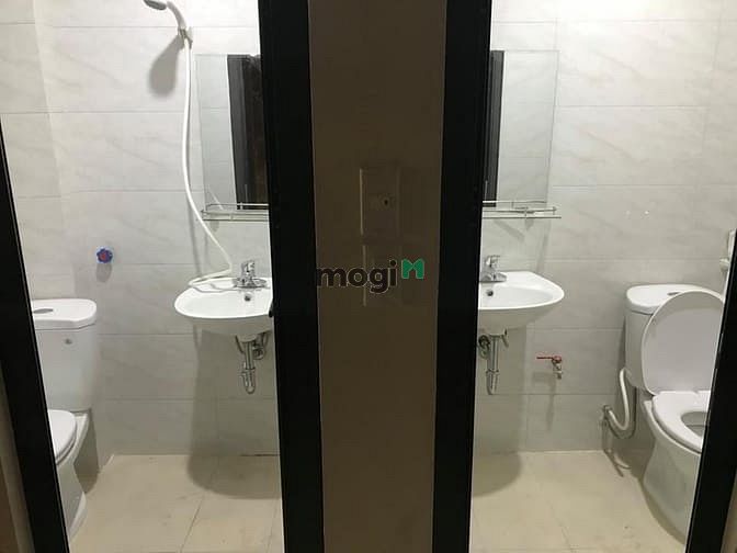 Hình ảnh Cho thuê nhà Phố Trung kính, 80m2x5T, thông sàn, thang máy