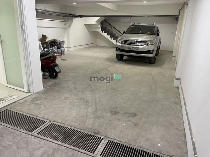Hình ảnh Cho Thuê Nhà Bình Giã, P13, Q.Tân Bình, DT: 8x18m, Hầm 1T3L