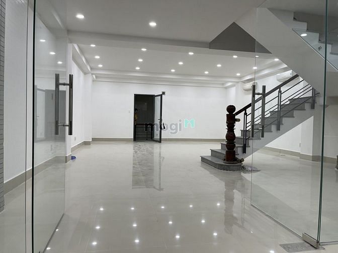 Hình ảnh Cho Thuê Nhà Bình Giã, P13, Q.Tân Bình, DT: 8x18m, Hầm 1T3L