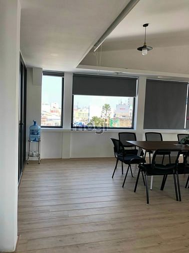 Hình ảnh Cho Thuê Nhà Hoàng Văn Thụ, P4, Quận Tân Bình, 8x20m, Hầm trệt 3 lầu