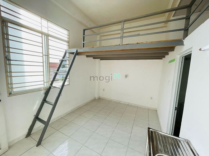 Hình ảnh Phòng cho thuê gần chợ An Nhơn có gác 2,5tr/th