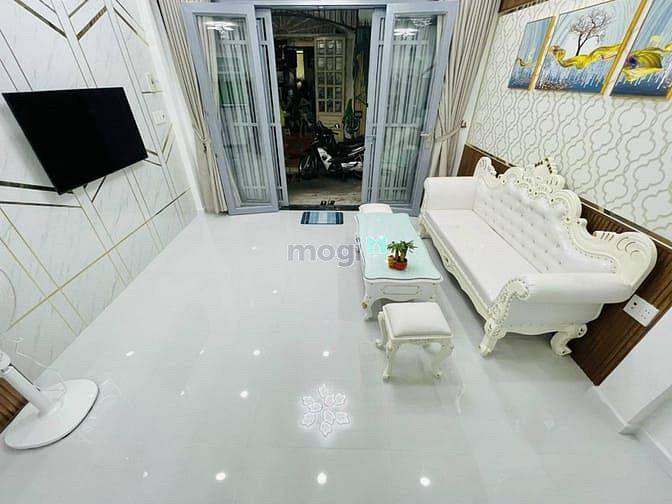 Hình ảnh Bán Nhà Đẹp 2 Tầng Phạm Văn Chiêu Gò Vấp 32m2 Giá 3 tỷ 68