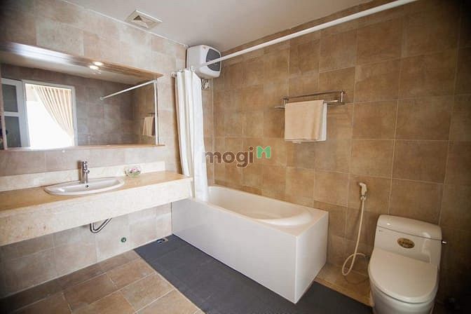 Hình ảnh Siêu Phẩm 2PN 60m2 Bếp Siêu To Quận 5 Thiết Kệ Đẹp Miễn Chê