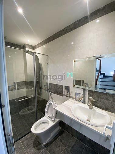 Hình ảnh Nhà 4 tầng khu THANG MÁY_DT 70m2_SHR