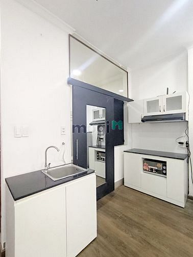 Hình ảnh Cần cho thuê chdv dt 40m2 ngay trung tâm Q1 với mức giá siêu hấp dẫn !