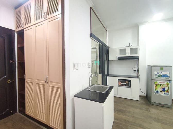 Hình ảnh Cần cho thuê chdv dt 40m2 ngay trung tâm Q1 với mức giá siêu hấp dẫn !