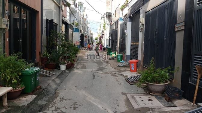 Hình ảnh Cần bán lô đất 52m2 ngay ngã ba đường Tô Ngọc Vân - Tam Bình,