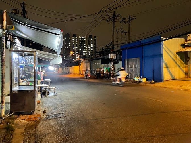 Hình ảnh Cho thuê kho diện tích sử dụng 600m2, Q. Tân Phú