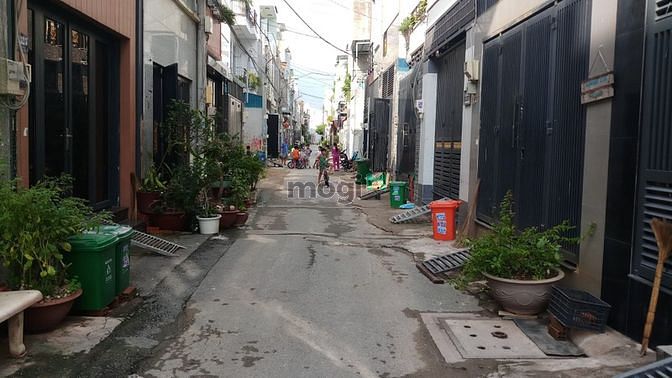 Hình ảnh Cần bán lô đất 60m2 ngay ngã ba đường Tô Ngọc Vân - Tam Bình