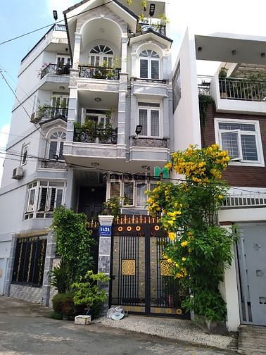 Hình ảnh Nhà view góc 2 mặt tiền siêu VIP Quận 2