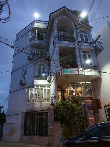 Hình ảnh Nhà view góc 2 mặt tiền siêu VIP Quận 2