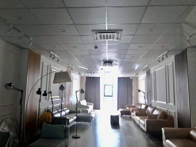 Hình ảnh Siêu rẻ, Phạm Văn Đồng, 200m2, 8T, MT 5m, 46.3 tỷ.