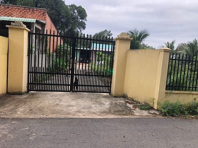Hình ảnh Bán đất tặng nhà, Phú An, Bến Cát, DT:10×41, TC100m2, SHR, 3.2 tỷ
