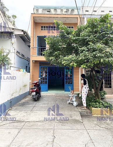 Hình ảnh Nhà nguyên căn 2PN gần cầu Sài Gòn chỉ 8tr/tháng