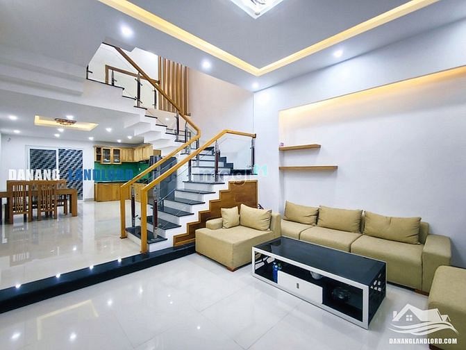 Hình ảnh Nhà đẹp 4 phòng ngủ quận Sơn Trà - B242