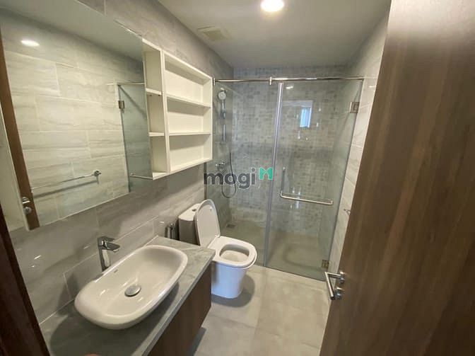 Hình ảnh Bán Căn 2pn Kingdom Giá Rẻ Bao Sổ Full Nội Thất