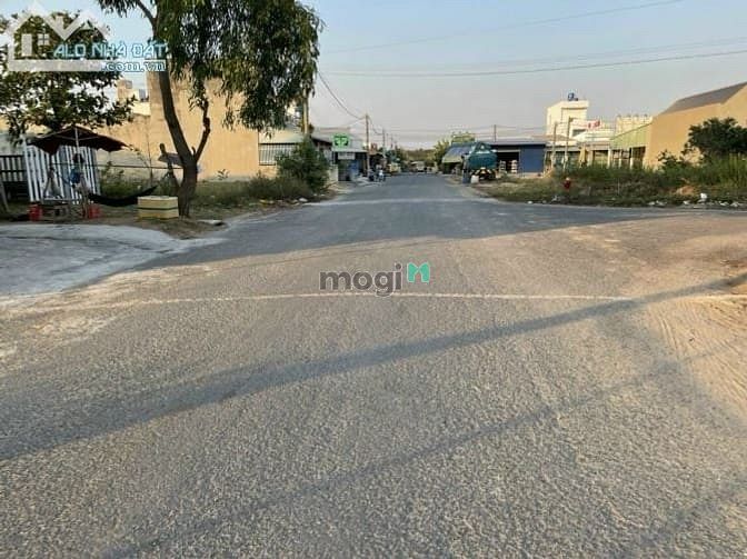 Hình ảnh Bán đất gấp Phạm Văn Hai - Diện tích 160m2 - Giá 2ty8(Hổ trợ vay)