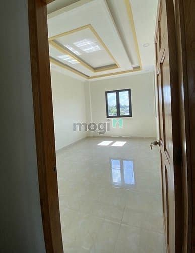 Hình ảnh Cho thuê nhà 51B Cao Thắng, Phường 3, Quận 3