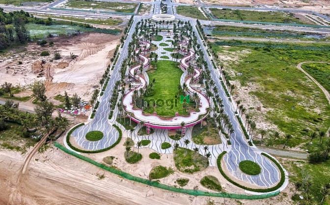 Hình ảnh Đất xây dựng biệt thự biển, 286m2, cách biển chỉ 250m có hồ bơi riêng