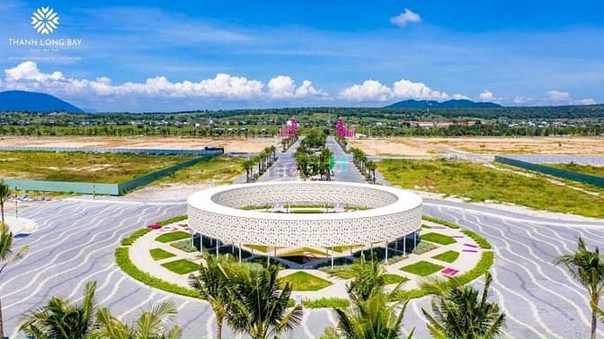 Hình ảnh Đất xây dựng biệt thự biển, 286m2, cách biển chỉ 250m có hồ bơi riêng