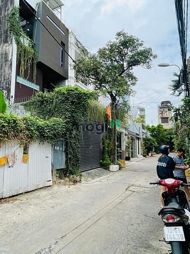 Hình ảnh Bán 3 Bụi Chuối Tặng Lô Đất Vàng, 4x19, Gò Vấp, Quang Trung, Nhỉnh 5tỷ
