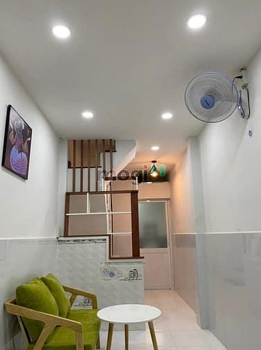 Hình ảnh 1 tỷ 8! Có hộ khẩu P10 Tân Bình, Trần Văn Quang 15m2