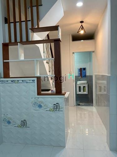 Hình ảnh 1 tỷ 8! Có hộ khẩu P10 Tân Bình, Trần Văn Quang 15m2