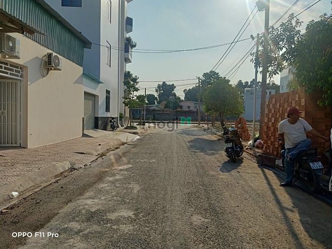 Hình ảnh Chủ gửi bán lô đất lã Xuân oai Long trường Tp Thủ Đức