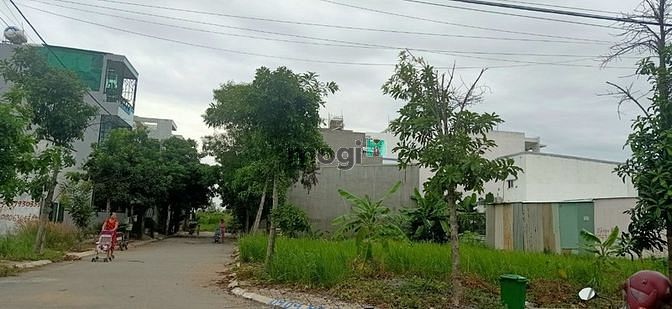 Hình ảnh Bán Lô Đất Góc 2 Mặt Tiền Bùi Xương Trạch , Quận 9 .