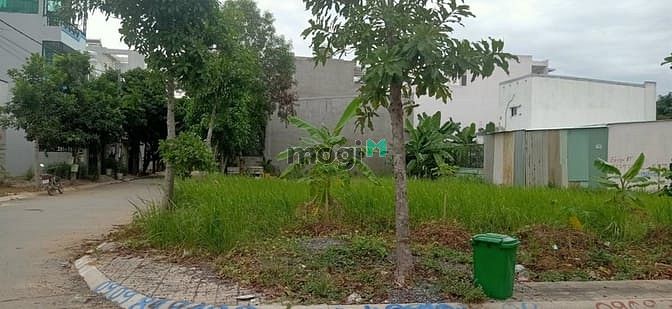 Hình ảnh Bán Lô Đất Góc 2 Mặt Tiền Bùi Xương Trạch , Quận 9 .