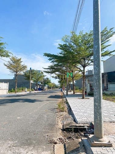 Hình ảnh Thanh lý 20 lô đất cuối khu dân cư tên lửa 2