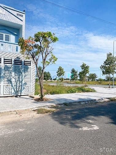 Hình ảnh Thanh lý 20 lô đất cuối khu dân cư tên lửa 2