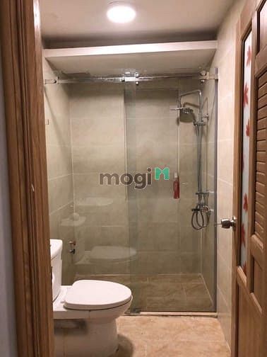 Hình ảnh Bán Gấp Nhà TP Thủ Đức Nhà 3 Tầng Xe Ô Tô Đỗ Tận Nhà Giá Chỉ 5.7 Tỷ.