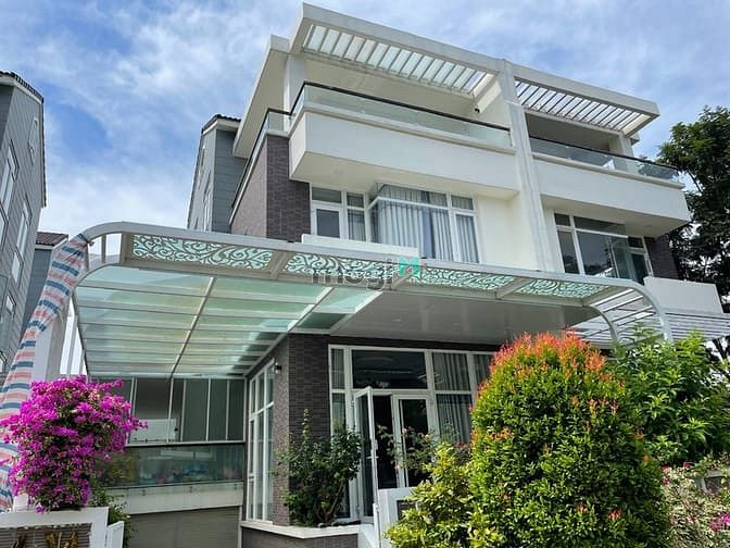 Hình ảnh Bán gấp nhà phố Jamona Golden Silk 90M2