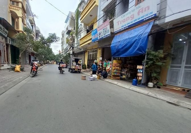 Hình ảnh Cần bán gấp lô đất đấu giá Phúc Lợi đẹp giá Trang MB66.COM Chính Thức - MB 66 Uy Tín