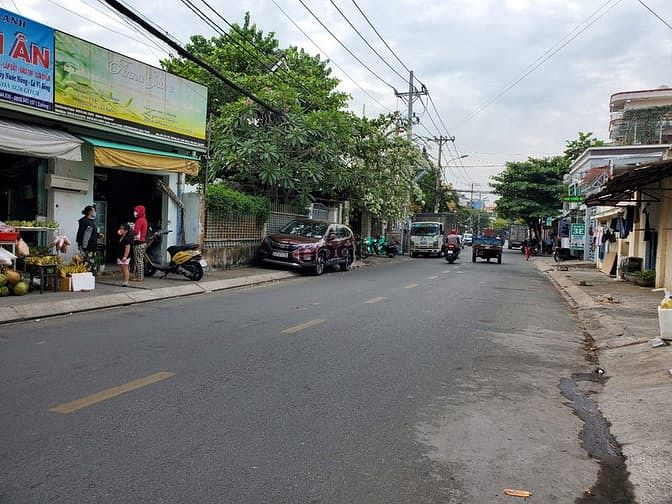 Hình ảnh Đất mặt tiền! 91m2 khu sầm uất gần chợ, Giá 7ty5 Linh Đông Thủ Đức!