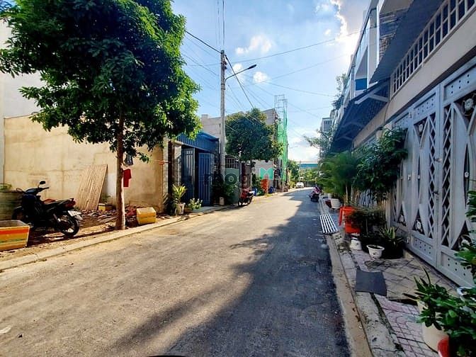Hình ảnh Đất đẹp ngay trong Kdc Compound, Đường 7m giá 4ty bớt lộc! Tam Bình TĐ