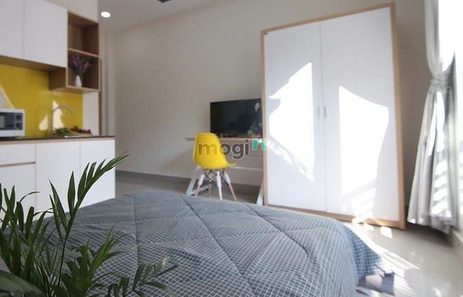 Hình ảnh Mb6623 nạp rút nhanh chóng FUll NT - Ban công rộng - thoáng mát ngay Phan Đăng Lưu