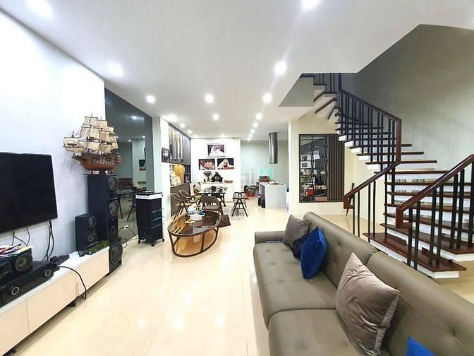 Hình ảnh Nhà đẹp yên lãng, thái thịnh. Dân trí cao, lô góc, 2 mặt thoáng 40m