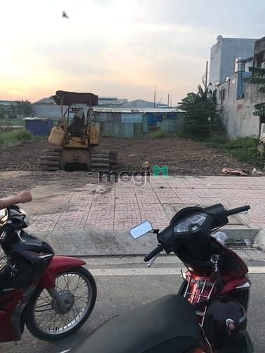Hình ảnh Bán ĐPL hẻm 55 Tây Lân (4 x 19,5m) giá 3,8 tỷ. Đường hiện hữu 18m.