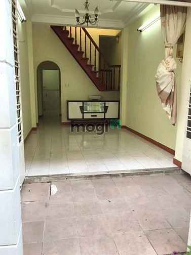 Hình ảnh Cho thuê nhà Thành Thái cách mặt tiền 1 bước chân