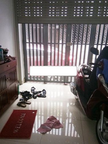 Hình ảnh Cho thuê nhà HXH 3PN 130m2, gần CV Lãnh Binh Thăng