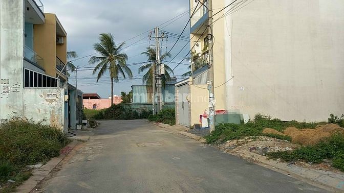 Hình ảnh Bán đất thổ cư hẻm 730 gần Ủy ban nhân dân phường Long Trường Lã xuân