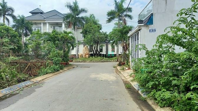Hình ảnh Cần bấn lô đất 68 m2 đường số 6 ,P long bình ,TP thủ đức