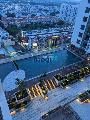 Hình ảnh Giá cực tốt chỉ 3.35 tỷ (102%), 70m2, 2PN, Full nội thất - Central, Q8